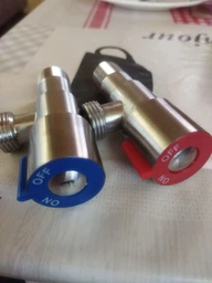 Комплект кутових кранів FADO New 1/2" х 1/2" вентильні (SKZS101) 2 шт. фото від покупців 4
