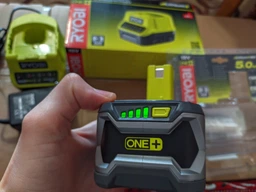 Набір акумулятора та зарядного пристрою Ryobi ONE+ RC18120-150 18В 1х5А·год ЗП 2А (5133003366) фото от покупателей 3