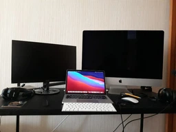 Ноутбук Apple MacBook Pro 13" M1 512GB 2020 (MYDC2) Silver фото от покупателей 1