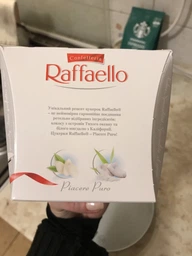 Цукерки Raffaello 150 г (8000500023976) фото від покупців 11
