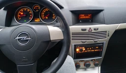 Автомагнитола Alpine UTE-200BT фото от покупателей 1