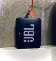 Акустическая система JBL Go 2 Black (JBLGo2BLK) фото от покупателей 6