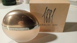 Тестер Туалетна вода для жінок Cerruti 1881 Pour Femme 100 мл (688575135565/5050456522804) фото від покупців 3