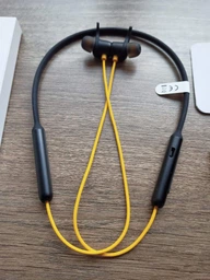 Наушники Realme Buds Wireless Black-Yellow (2001000177707) фото от покупателей 5