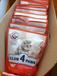 Вологий корм для дорослих кішок Club 4 Paws (Полуб 4 Лапи) у желе з індичкою 100 г фото від покупців 11