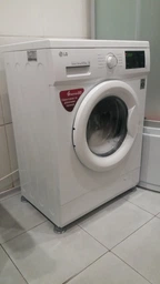Пральна машина вузька LG F2J3WN0W фото від покупців 5
