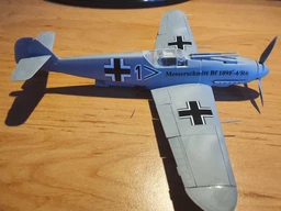 Сборная модель ICM Мессершмит Bf 109F-4/R6, немецкий истребитель 2 Мировой войны 48107
