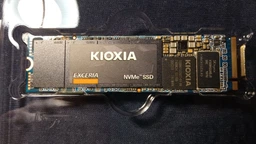 Накопитель SSD 500GB Kioxia Exceria M.2 2280 PCIe 3.0 x4 TLC (LRC10Z500GG8) фото от покупателей 19