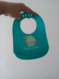Слюнявчик силиконовый Canpol Babies с кармашком 28х23 см (74/020 Розовый) фото от покупателей 6