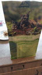 Сухой корм Carpathian Pet Food Pregnant для беременных и лактирующих кошек , 1 кг фото от покупателей 1