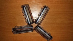 Сменные картриджи для бритья (лезвия) мужские BIC Flex 5 Hybrid 4 шт (3086123644885) фото от покупателей 3