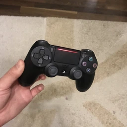 Геймпад Беспроводной Sony PlayStation 4 DualShock 4 Version 2 Black Б/У фото от покупателей 1