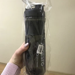Спортивна пляшка для води 600 мл Ardesto AR-2202-TB фото від покупців 1