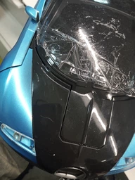 Машинка Трансформер Bugatti Robot Car Червона фото від покупців 3