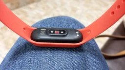 Ремінець Armorstandart для Xiaomi Mi Band 4 Flame (ARM55109) фото від покупців 4