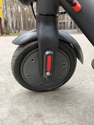 Электросамокат Crosser E9 Premium Pneumatic (Чёрный) XF0901/EU фото от покупателей 4