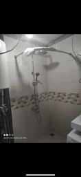Карниз для ванной Комфорт угловой 80×80