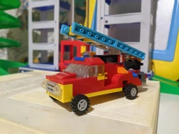 Конструктор LEGO Classic Коробка кубиків LEGO для творчого конструювання середнього розміру 484 деталі (10696) фото від покупців 1