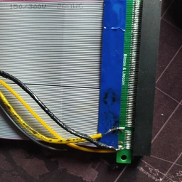 Райзер Ewell Riser Card PCI-E 16X, Molex, с защелкой, шлейф 25 см (EW018) фото от покупателей 1