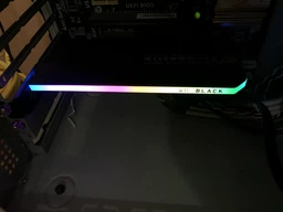 Твердотельный накопитель SSD WD AIC NVMe PCIe 3.0 8x 1TB AN1500 BLACK RGB (WDS100T1X0L)