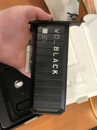 Твердотельный накопитель SSD WD AIC NVMe PCIe 3.0 8x 1TB AN1500 BLACK RGB (WDS100T1X0L) фото от покупателей 2