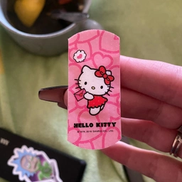 Пластир медичний Medrull дитячий "Hello Kitty", з полімерного матеріалу, розмір 25 мм х 57 мм, №10