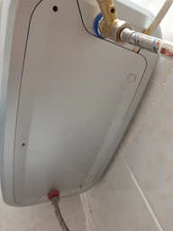 Водонагрівач ARISTON VLS EVO DRY 50 сухий тен фото від покупців 9