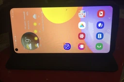 Мобильный телефон Samsung Galaxy A11 2/32GB Red (SM-A115FZRNSEK) фото от покупателей 5