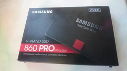 SSD диск Samsung 860 Pro series 256GB 2.5" SATA III V-NAND MLC (MZ-76P256BW) фото от покупателей 4