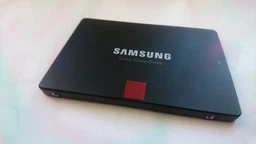 SSD диск Samsung 860 Pro series 256GB 2.5" SATA III V-NAND MLC (MZ-76P256BW) фото от покупателей 5