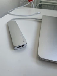 USB-хаб Satechi Aluminum Type-C Slim Multi-Port Adapter 4K V2 Space Gray (ST-SCMA2M) фото от покупателей 1