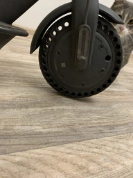 Сплошная, антипрокольная, шина для Электросамоката Xiaomi Mijia M365, Pro,1S и Pro 2, Mi 3 с амортизатором 8,5 дюйма от CarryTire (Tire256) фото от покупателей 6