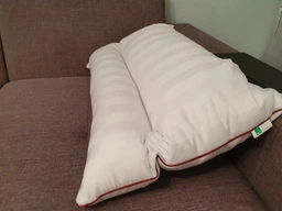 Подушка ортопедична MirSon DeLuxe №567 Eco-Soft + EcoSilk 50х70 см (2200000625182) фото від покупців 2