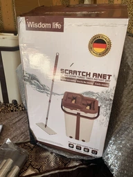 Розумна швабра з розпилювачем та подвійною щіткою 3 в 1 Spray Healthy Mop довга ручка управління розбризкуванням води універсальна Зелена фото від покупців 1