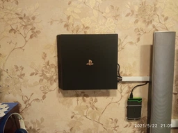 Крепление на стену ViMount PlayStation 4 PS4 PRO белый фото от покупателей 3