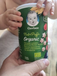 Упаковка пшеничних снеків Gerber з Бананами та Малиною для дітей із 8 місяців 35 г х 5 шт (7613037521160) фото від покупців 1