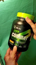 Комплексный протеин Muscle Pharm Combat Protein Powder 1800 грамм Сникерс