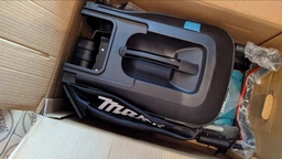 Електрична газонокосарка Makita ELM3720 фото від покупців 3