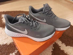 Мужские кроссовки для бега Nike Revolution 5 BQ3204-001 48.5 (14US) 32 см Черные (193151520821) фото от покупателей 1