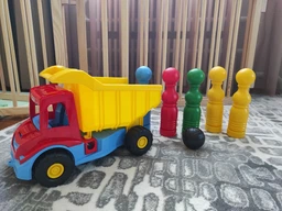 Вантажівка з кеглями Tigres Multi Truck (39220) фото від покупців 2