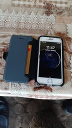 Чохол-книжка Tech21 Evo Wallet Active Edition протиударний для Iphone 6/6S/7/8/SE 2/3 2020/2022 Black фото від покупців 5