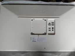 Монитор 27" LG UltraFine 27UL850-W фото от покупателей 1