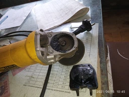 Кутова шліфувальна машина DeWalt DWE4057 фото від покупців 1