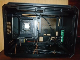 Материнская плата MSI MEG Z490I Unify (s1200, Intel Z490, PCI-Ex16) фото от покупателей 2