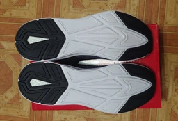 Мужские кроссовки Puma Nrgy Comet 19055664 47 (12UK) 31 см Черные (4065452838423) фото от покупателей 3
