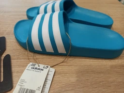 Шлепанцы детские Adidas Adilette Aqua K F35556 34 (2) 20.8 см Cblack/Ftwwht/Cblack (4059808213040) фото от покупателей 1