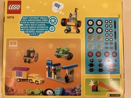 Конструктор LEGO Classic Кубики и колеса 442 детали (10715) фото от покупателей 7