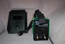Зварювальний інвертор RZTK WM 255A LCD