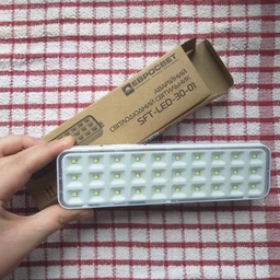 Аварийный светильник с аккумулятором Євросвітло SFT-LED-30-01 1.5W 100lm 6400K 1200mAh 220V (56724) фото от покупателей 14