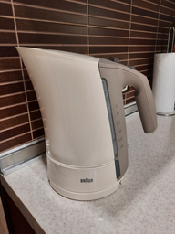 Электрочайник BRAUN WK 300 Black фото от покупателей 10